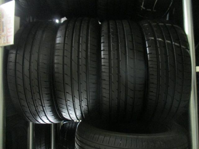 ダンロップエナセーブＲＶ５０４ サマータイヤ ４本セット ２３５／５０Ｒ１８