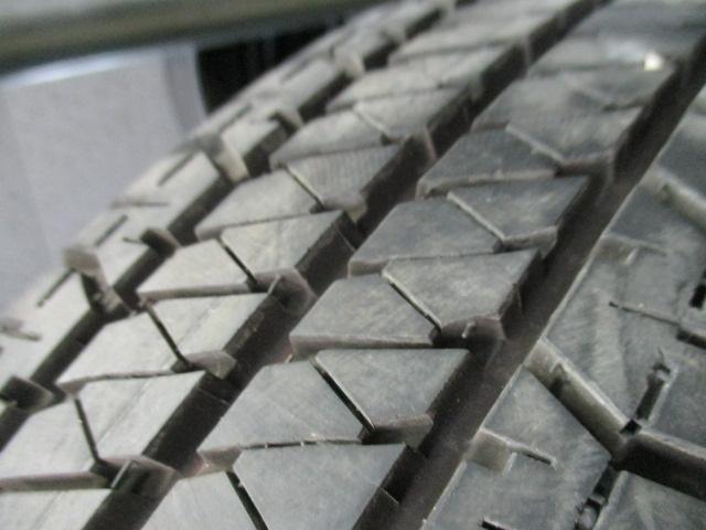 ブリヂストンデューラー Ｈ／Ｔ ６８４ 深溝４本セット １７５／８０Ｒ１６
