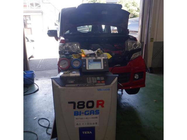 カードック・ブル　(o*。_。)oペコッ　本日のお仕事　m(_ _"m)
ホンダ・N-BOX　エアコン修理　v(￣Д￣)v ｲｴｲ