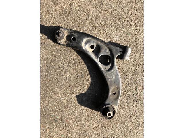 ダイハツ ムーヴ ロアアーム交換 足利 太田