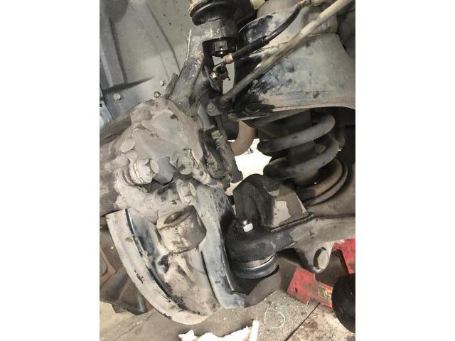 三菱ふそう キャンター ロアボールジョイント交換