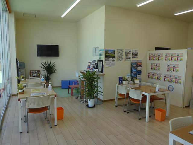 新車市場　阪南店・コレＣＡＲラ　阪南店15