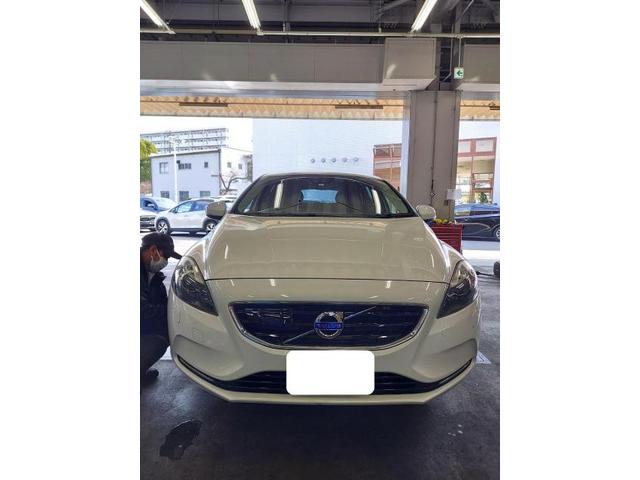 ボルボ　V40　I様　車検ご入庫