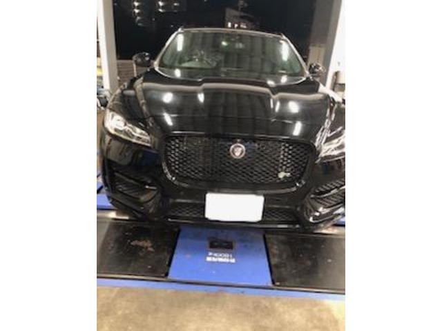 ジャガー　F-PACE　ヘッドライトLED点灯不良