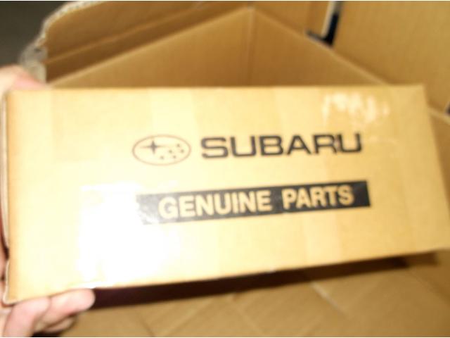 スバル プレオのタイミングベルト・ウォーターポンプ・ブレーキパッド・キャリパー及びローターを交換いたしました。