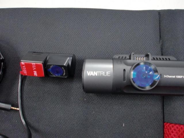 ダイハツ コペン ローブに前後タイプのドラレコを装着いたしました。