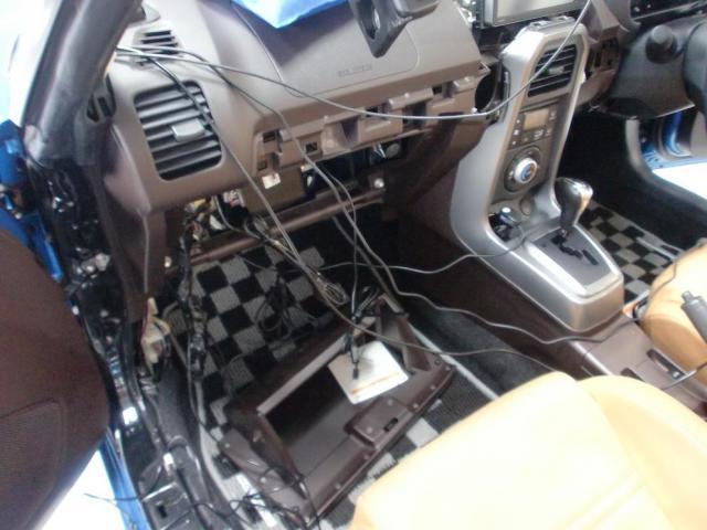 ダイハツ コペン ローブに前後タイプのドラレコを装着いたしました。