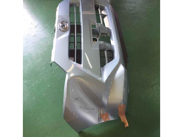 H30 ダイハツ　ミライース　フロント右回り破損修理