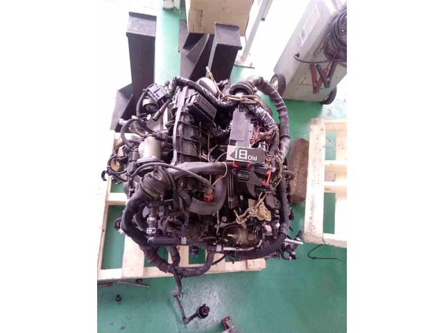 H21　アウディ　A4　エンジンピストンリングの摩耗修理