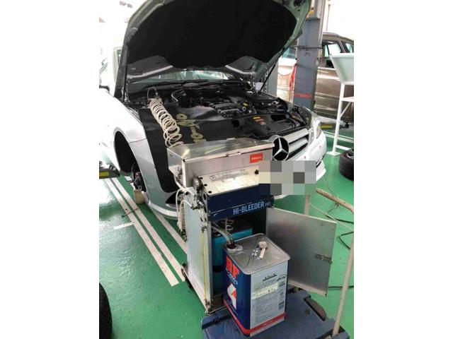 H23　メルセデスベンツ　E250CGI　クーペ　車検（バッテリー、エンジンオイル、エアコンフィルター、ブレーキオイル）