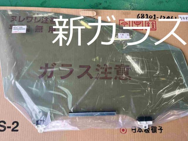 H21　トヨタ　ブレイド　パワーウインドウ修理