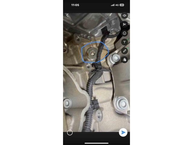 H30　ポルシェ　パナメーラ　オイル漏れ修理（シリンダーブロックボルト、ミッションオイルパン）