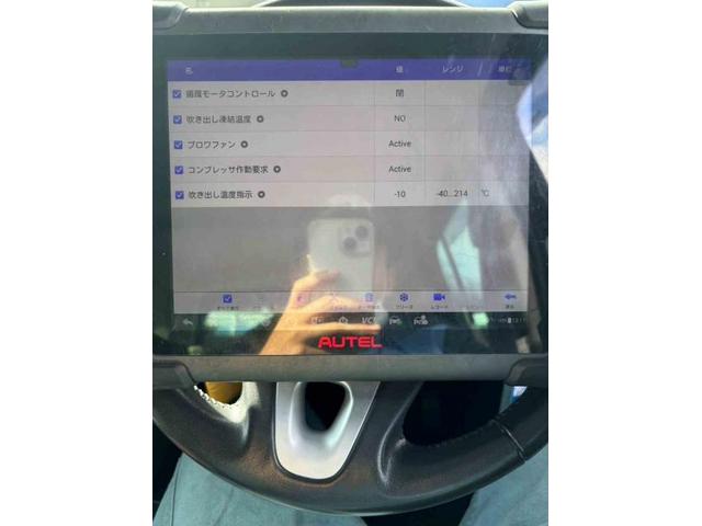 Ｈ２８　ルノー　カングー　エアコン不良、エンジンオイル漏れ修理