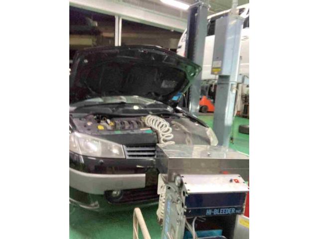 Ｈ19　ルノー　メガーヌ　車検（オイル漏れ、アイドリング不調）