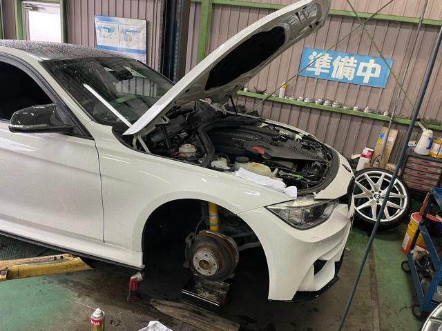 BMW３シリーズ、F30、ブレーキ引きずり。【三木市　小野市　加東市　神戸市西区　神戸市北区　西脇市】