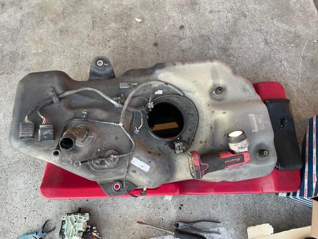 ベンツMLクラス、エンジンチェックランプ点灯。【三木市　小野市　加東市　神戸市西区　神戸市北区　西脇市】