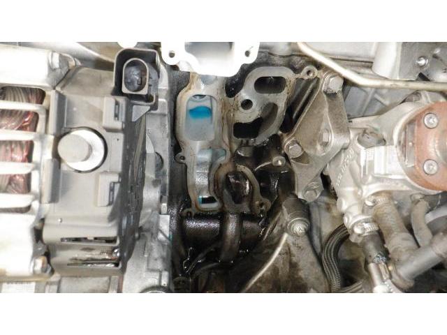 BMW３シリーズ、エンジンオイル漏れ修理。【三木市　小野市　加東市　神戸市西区　神戸市北区　西脇市】