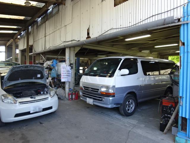 佐々木自動車鈑金塗装工場2