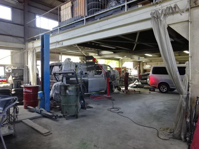 佐々木自動車鈑金塗装工場5