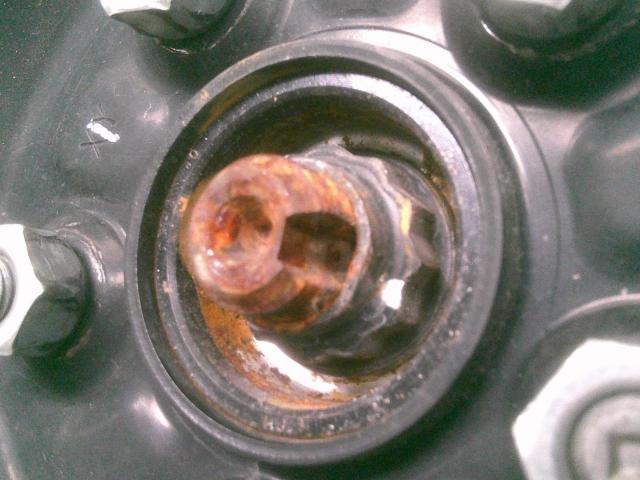 トヨタ 修理 ドライブシャフト ロックナット 事故 修理済み 野田市 坂東市 柏市 流山市 千葉県 茨城県 埼玉県