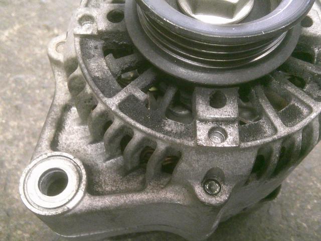 スズキ　アルト　K6A　R06A　DENSO　ベルト　鳴き　摩耗　オルタネーター　プーリー　錆　摩耗　クランクプーリー　ウオーターポンプ　エアコン　コンプレッサー　オイルシール　スナップオン　角度締め　交換　野田市　千葉県　茨城県　埼玉県　