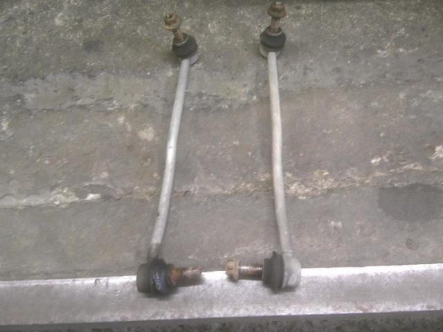 トヨタ　LEXUS　レクサス　日産　スバル　スズキ　ダイハツ　マツダ　ホンダ　三菱　車検　点検　スタビ　スタビリンク　ブーツ切れ　ブーツ　切れ　交換　純正　野田市　坂東市　柏市　流山市　千葉県　茨城県　埼玉県