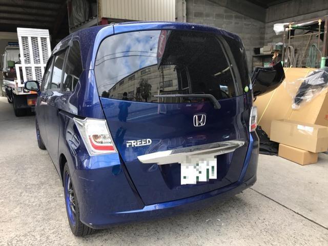 阪南市 からのご来店 ホンダ フリード 中古部品による リアゲート交換作業 グーネットピット 阪南市 からのご来店 ホンダ フリード 中古部品による リアゲート交換作業 グーネットピット