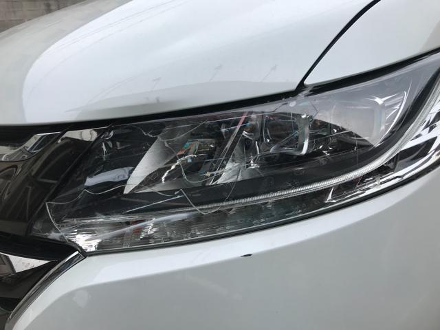 岸和田市 ホンダ オデッセイ フロントバンパー交換 加工済ヘッドライト取付け フロント部損傷 事故修理 保険修理 現金修理 様々な事故内容に対応させていただきます