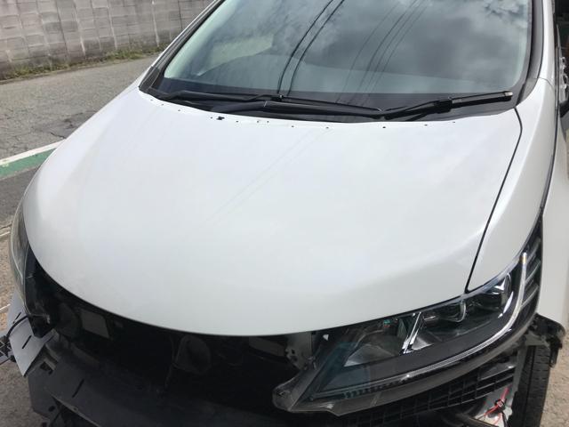 岸和田市 ホンダ オデッセイ フロントバンパー交換 加工済ヘッドライト取付け フロント部損傷 事故修理 保険修理 現金修理 様々な事故内容に対応させていただきます