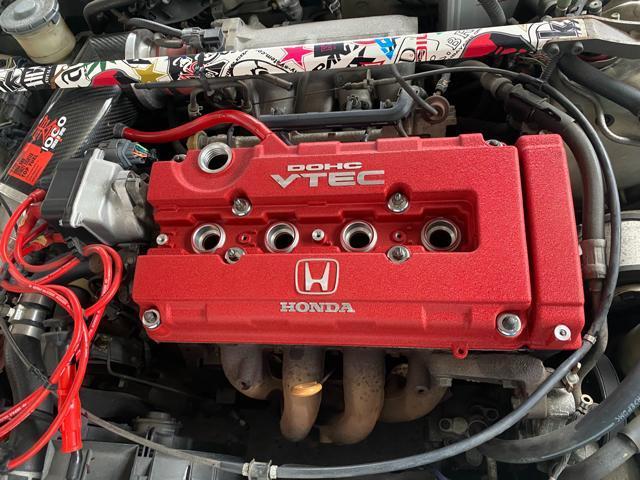 インテグラ DC2 タイプR ヘッドカバー交換 オイル漏れ修理 インテグラ DC2 タイプR ヘッドカバー交換 オイル漏れ修理