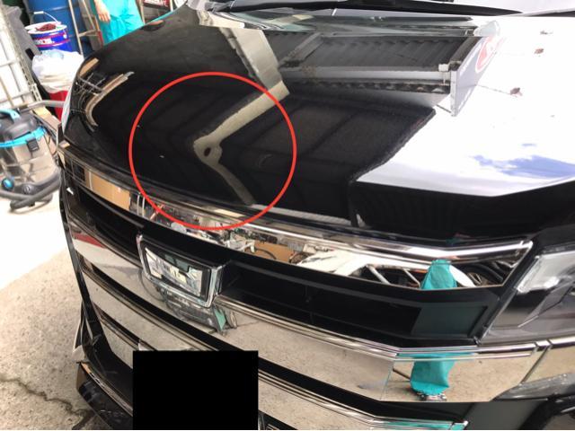 岸和田市 トヨタ ヴォクシー ボンネット修理 キズ修理 凹み修理 小さな凹みのお修理も承っております 是非ご相談ください