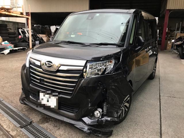 泉佐野市 ダイハツ トール フロント部損傷 車両保険を使わずに 泉佐野市 ダイハツ トール フロント部損傷 車両保険を使わずに