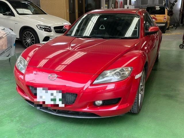 お客様がご用意したオイルを当店にて交換させていただきます RX-8 オイル交換 持ち込み作業 ご遠慮なく相談ください まずは無料のお電話番号にてご連絡下さい 貝塚市 岸和田市 泉大津市 泉佐野市 和泉市