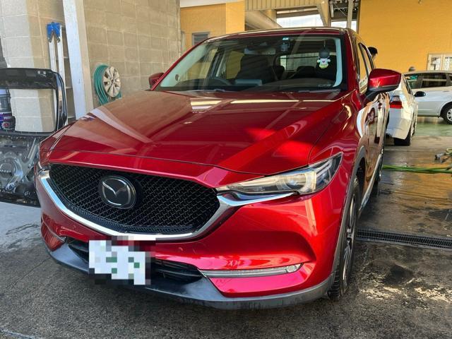 マツダ車のバッテリー交換はお任せください マツダ CX-5 持ち込みパーツ歓迎します バッテリー交換 i-stop再設定と充放電積算量のリセットもおこないます