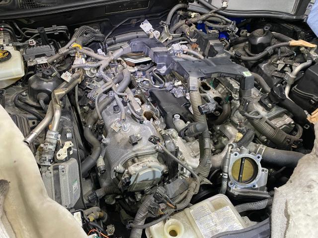 LEXUS LS460 ヒートエクスチェンジャーカバー交換 冷却水漏れ 水 LEXUS LS460 ヒートエクスチェンジャーカバー交換 冷却水漏れ 水