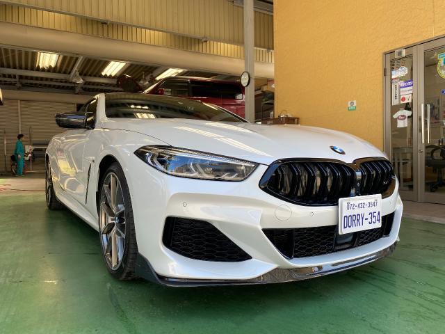 全国から集まるカーボンパーツの修理　BMW８シリーズ　カーボン補修 カーボンリペア 輸入車歓迎 無料代車　株式会社オートリペアドリー　Instagram『DORRY_354』
