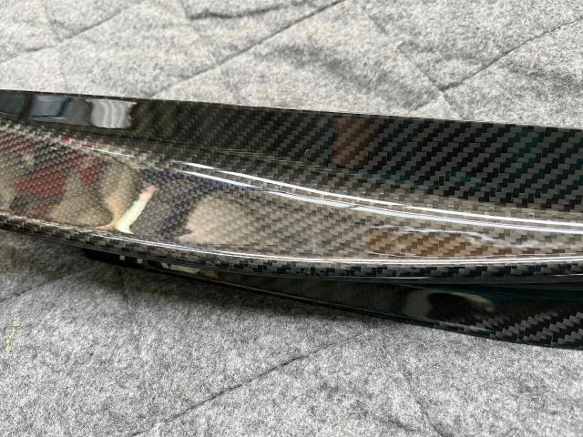 86 TRD製 カーボンフェンダーフィン修理 カーボン修理 86 TRD製 カーボンフェンダーフィン修理 カーボン修理