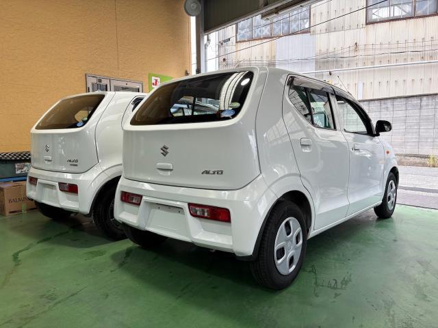 スズキ　アルト　中古車販売　車売ります！書います！　現金買取り　即日買取り　無料査定　即日納車　お車をお探しの方へ　プロの整備士がご対応いたします。
