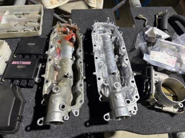 レクサス　ＬＳ　エンジン関連修理・整備　ヒートエクスチェンジャー交換　冷却水漏れ　冷却水が減る　LEXUS ISF LS460 レクサス修理　水漏れ