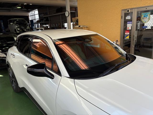 レクサス　LBX カーフィルム施工　ゴーストフィルム　フロントガラス　ゴースト　ピュアゴースト　新車施工　初めてのご依頼に感謝　フィルム貼ります　大阪　貝塚　岸和田　泉佐野　泉南　阪南