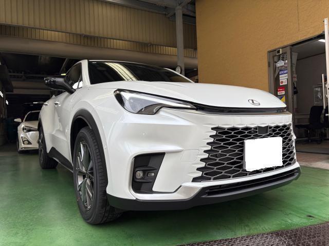 レクサス　LBX カーフィルム施工　ゴーストフィルム　フロントガラス　ゴースト　ピュアゴースト　新車施工　初めてのご依頼に感謝　フィルム貼ります　大阪　貝塚　岸和田　泉佐野　泉南　阪南