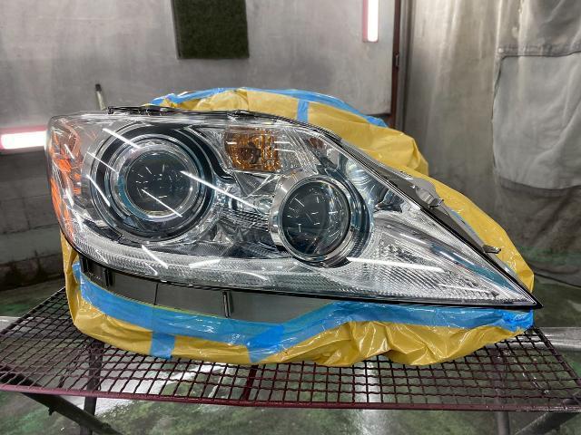 LEXUS LS460 レンズ黄ばみを除去しませんか？　ヘッドライトクリーニング　レンズリペア　傷・ヒビ・黄ばみを除去します　大阪　奈良　和歌山　兵庫　京都　滋賀　車の駆け込み寺　DORRY