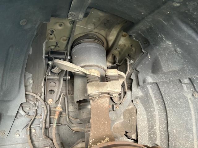 レクサス　ＬＳ　サスペンション・足回り修理・整備　アッパー交換　ロアアーム交換　ブッシュちぎれ　車検不適合　アームブッシュ交換　ご依頼ありがとございました！