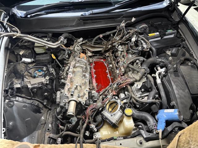 レクサス　ＩＳ Ｆ　エンジン関連修理・整備　冷却水漏れ　ヒートエクスチェンジャー交換　冷却水が減る　冷却水補充　LEXUS V8エンジンの宿命　大阪　レクサス修理