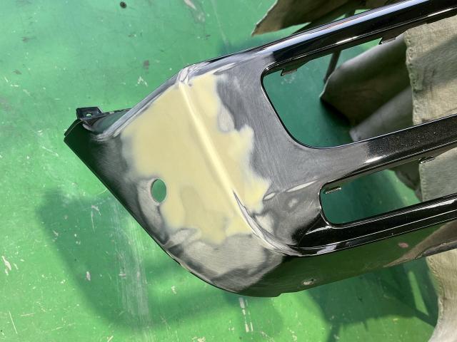 メルセデス・ベンツ　Ｇクラス（ゲレンデヴァーゲン）　バンパー修理　バンパー塗装　輸入車歓迎　輸入者作業可能　大阪　貝塚　岸和田　泉佐野　泉大津　泉南　高石　Instagram