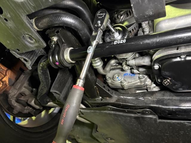 日産　ＧＴ－Ｒ　ガソリン車用(オイル交換) 持ち込みによるオイル交換作業　部品持ち込み歓迎　オイル持ち込み　輸入車歓迎　大阪　貝塚　岸和田　泉佐野　泉南　阪南　堺市　Instagram