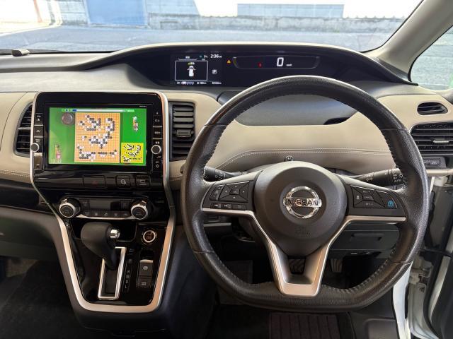 NISSAN セレナ　GFC27 中古車販売　ご紹介による契約車両　車販売　車買取り　中古車　展示車　販売車両　新車販売　大阪　Instagram 在庫