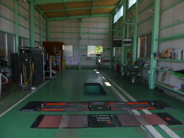 完成検査場：指定整備工場です。車検おまかせください！