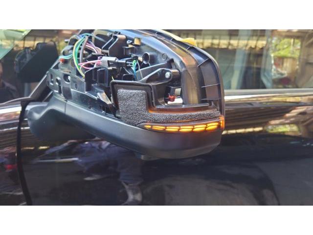 トヨタ　アルファード　AGH40W　シーケンシャルウインカー取付　LEDナンバー灯交換　ライセンス灯