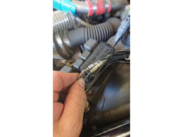 スズキ　カプチーノ　ヘッドライトバルブ切れ　バルブ交換　AE11R　電装系修理